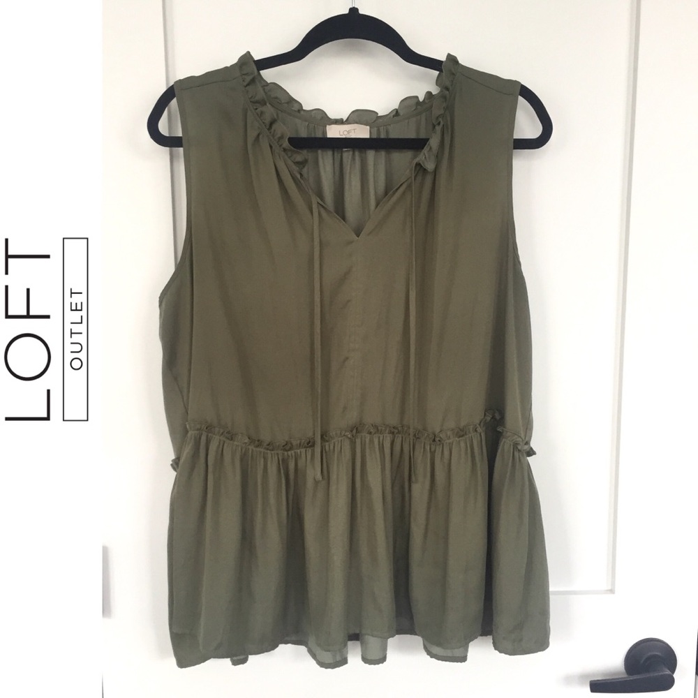 Loft Shirred Peplum Top XL*